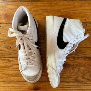 Nike Blazers Mid ‘77